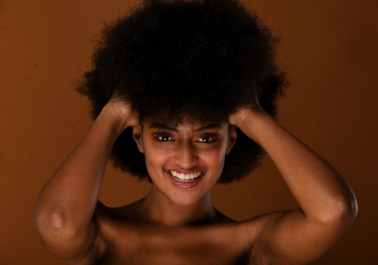 Read more about the article Cabelo Crespo: Guia Completo