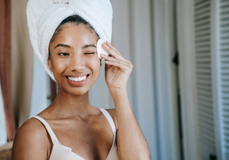Read more about the article Limpeza facial: Guia completo