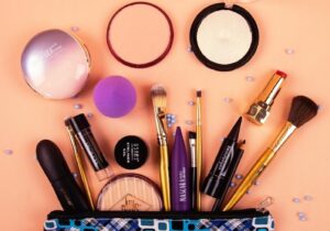 FK - Maquiagem: monte sua maleta